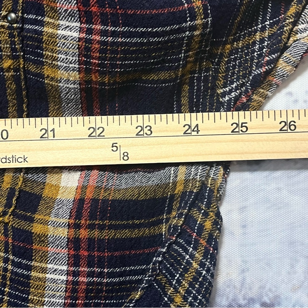 WE THE FREE PEOPLE Blue Plaid Flannel Shirt RIVETED Womens S Button Up Oversized - Picture 14 of 16
